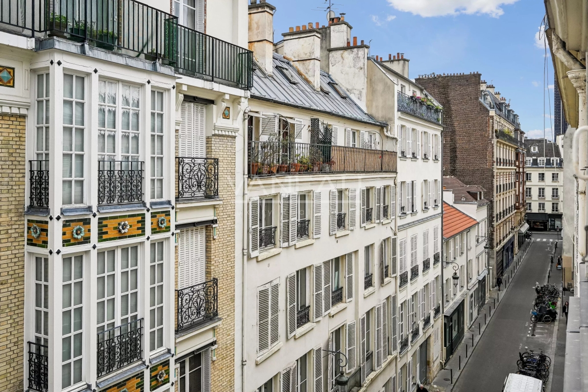 Luxury Apartment for sale in Paris 7Ème, 426 000 €, Photo 1