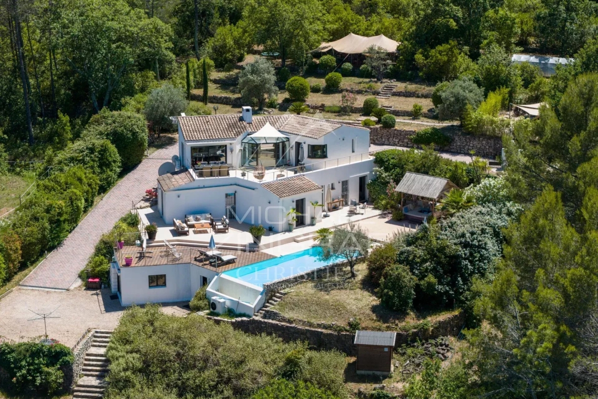 Luxury House for sale in Fayence, 1 285 000 €, Photo 1