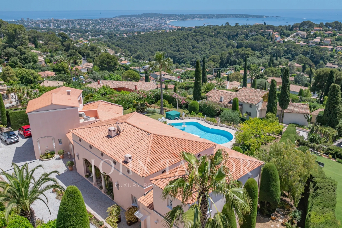 Luxury House for sale in Vallauris, 2 790 000 €, Photo 2