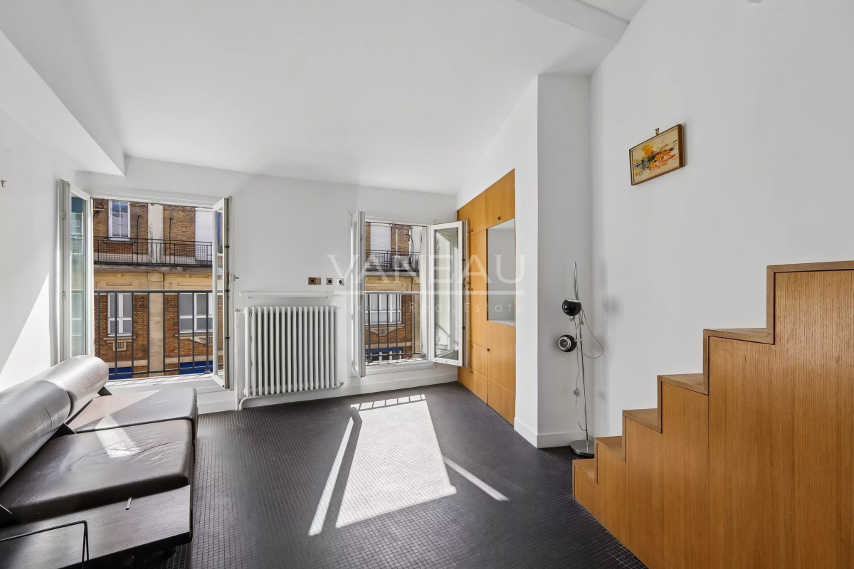 Luxury Apartment for sale in Paris 6Ème, 420 000 €, Photo 2