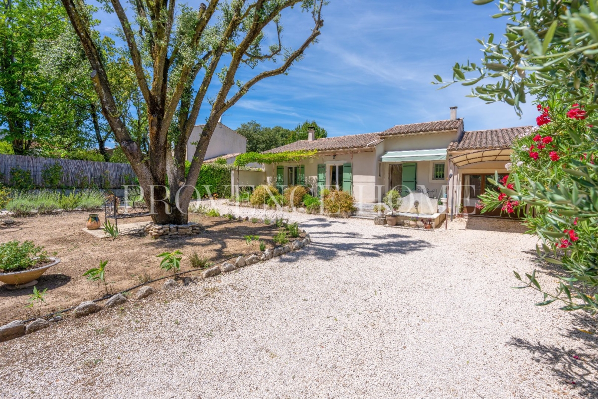 Maison de luxe à vendre à Maubec, 499 000 €, Photo 2