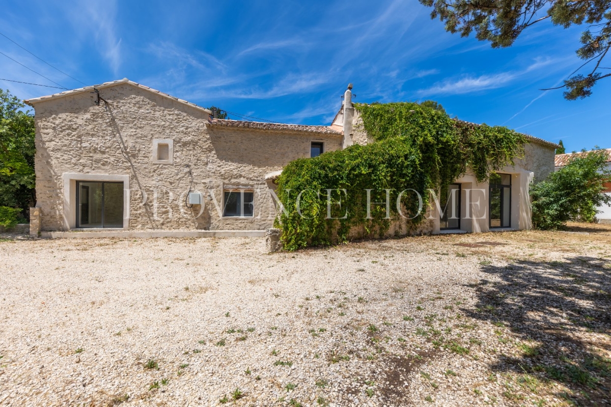 Luxury House for sale in L Isle-sur-La-Sorgue, 650 000 €, Photo 3