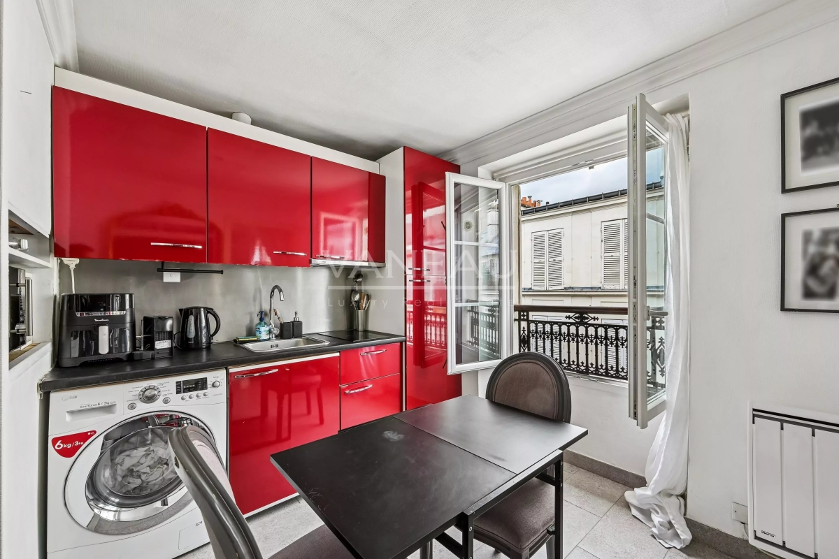 Luxury Apartment for sale in Paris 7Ème, 426 000 €, Photo 4