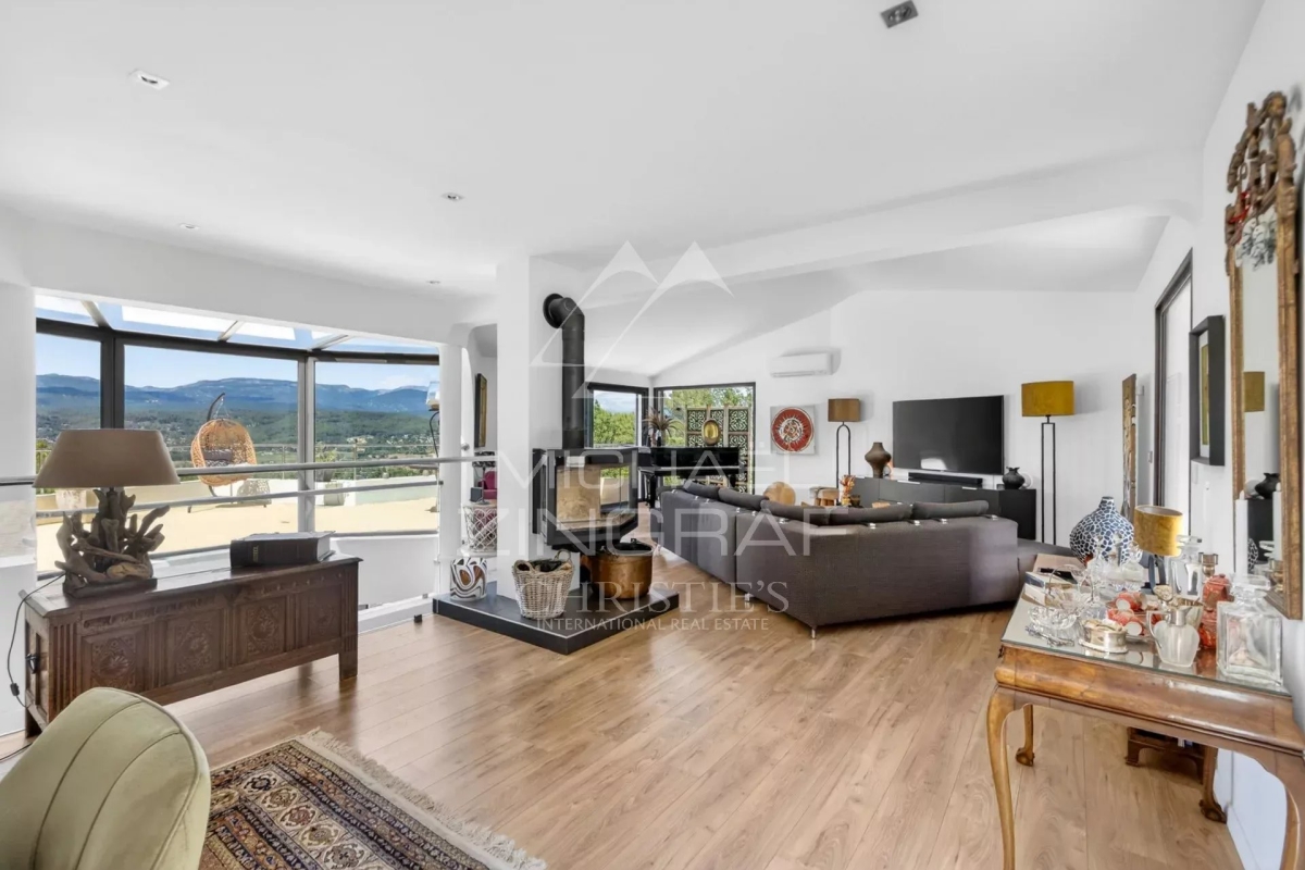 Luxury House for sale in Fayence, 1 285 000 €, Photo 5
