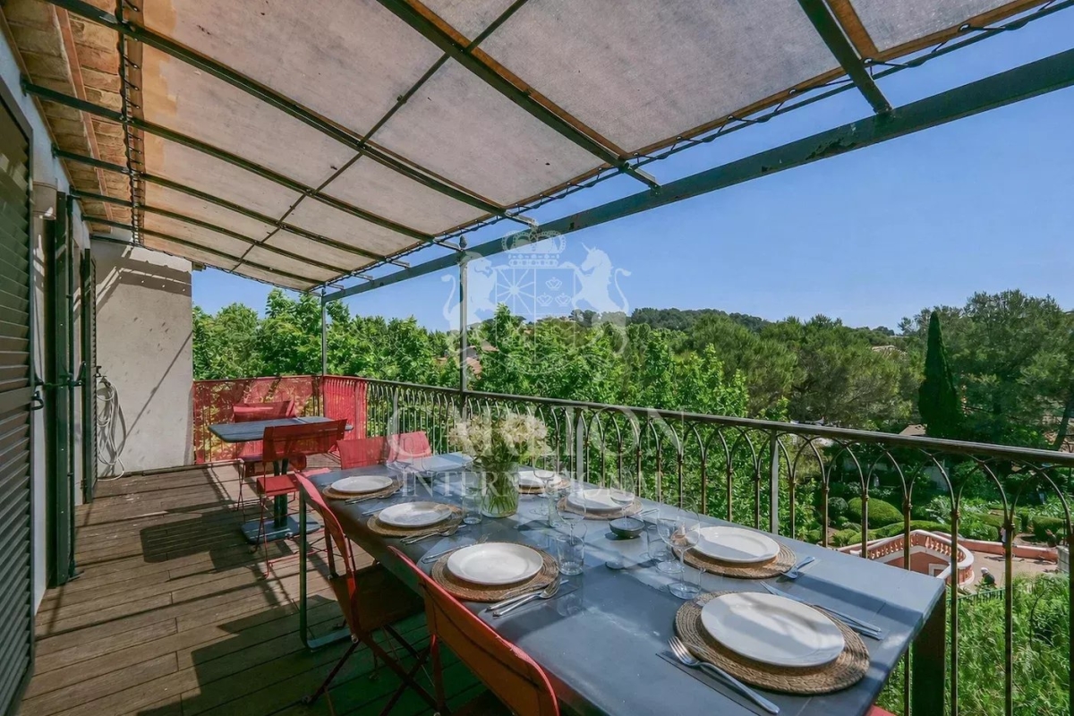 Luxury Apartment for sale in Saint-Tropez, 2 450 000 €, Photo 1