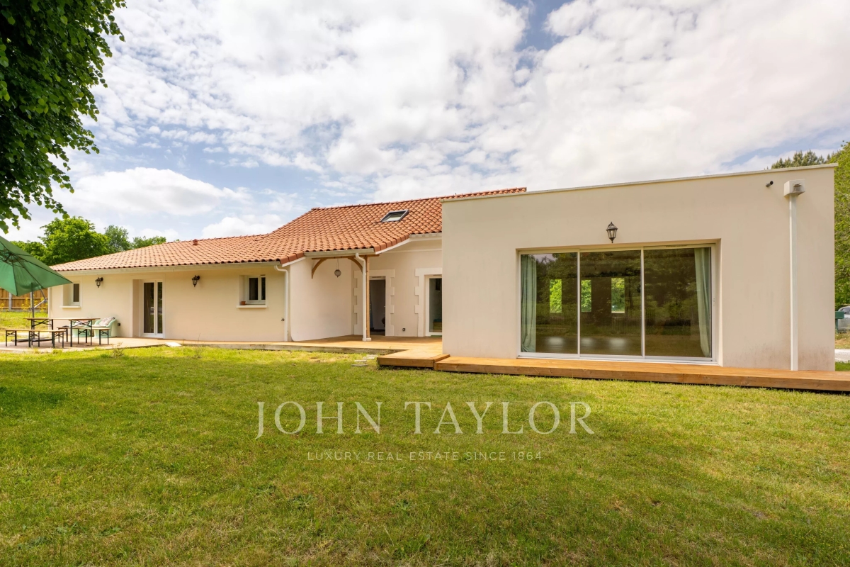 Luxury House for sale in Parentis-en-Born, 499 000 €, Photo 2