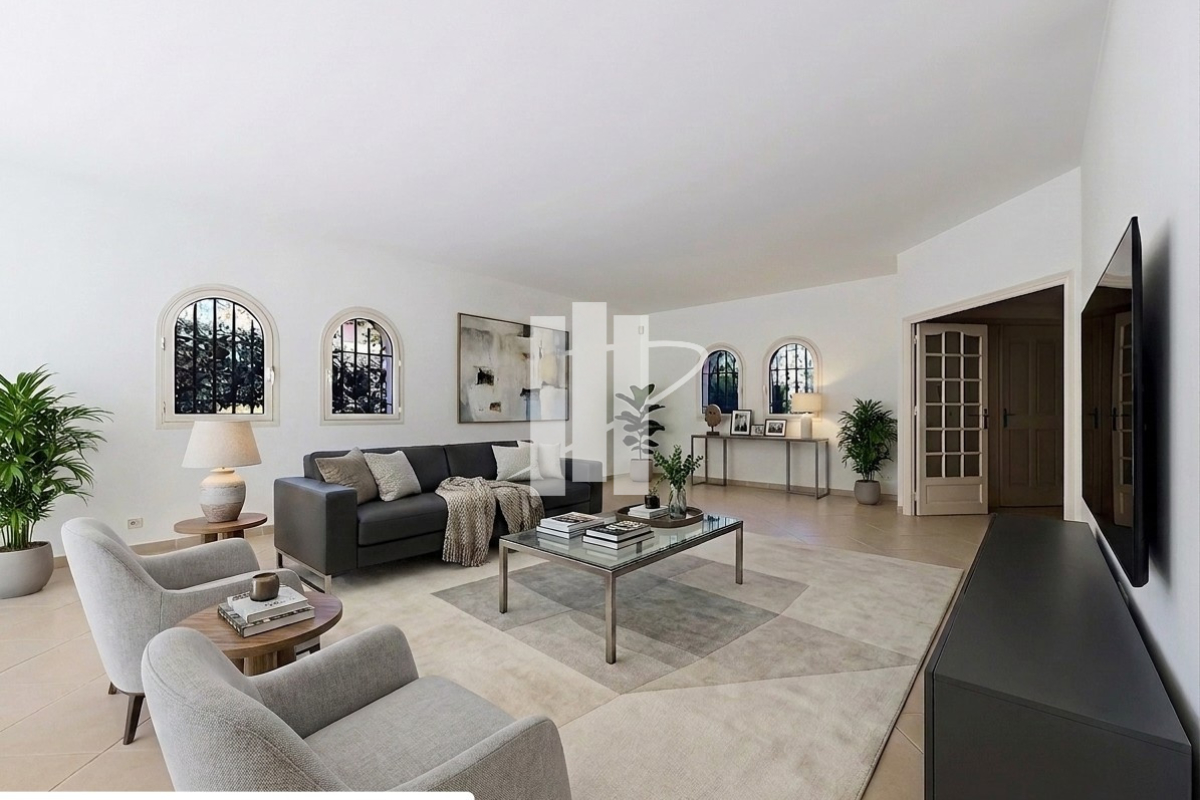 Maison de luxe à vendre à Saint-Raphaël, 1 360 000 €, Photo 3