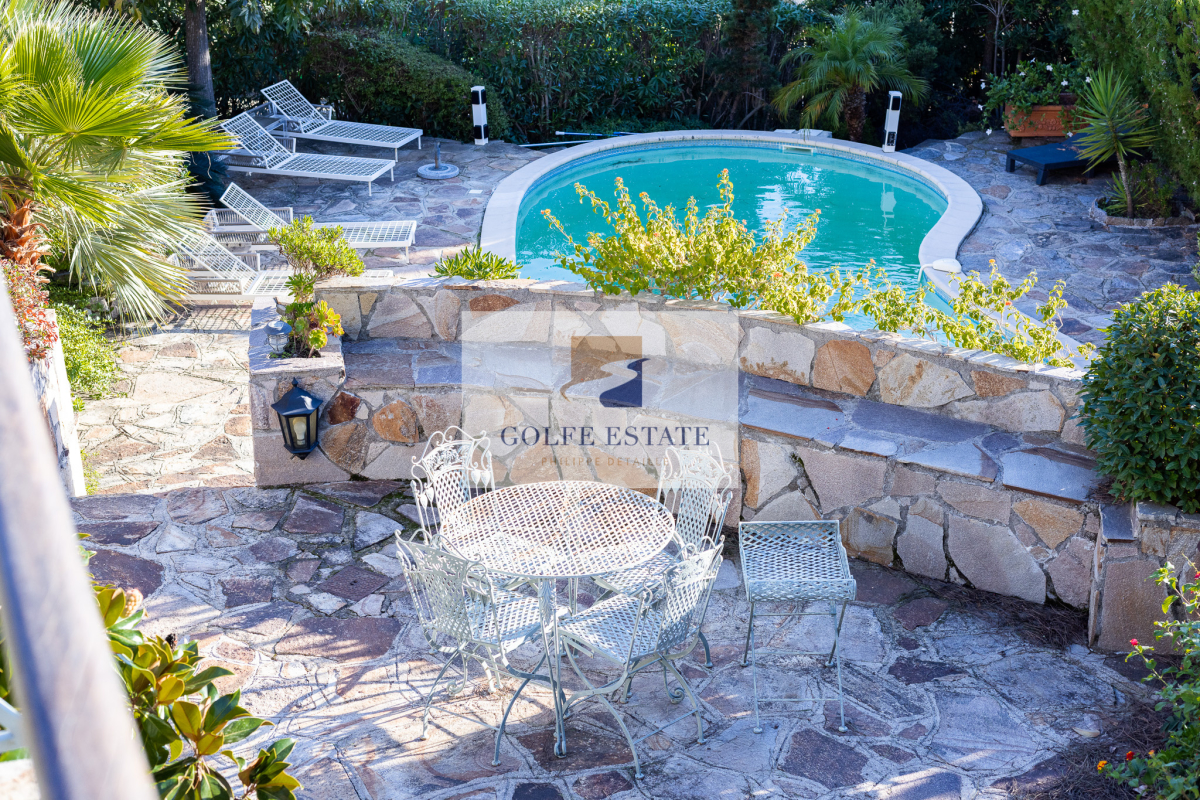Luxury House for sale in La Croix-Valmer, 2 500 000 €, Photo 3