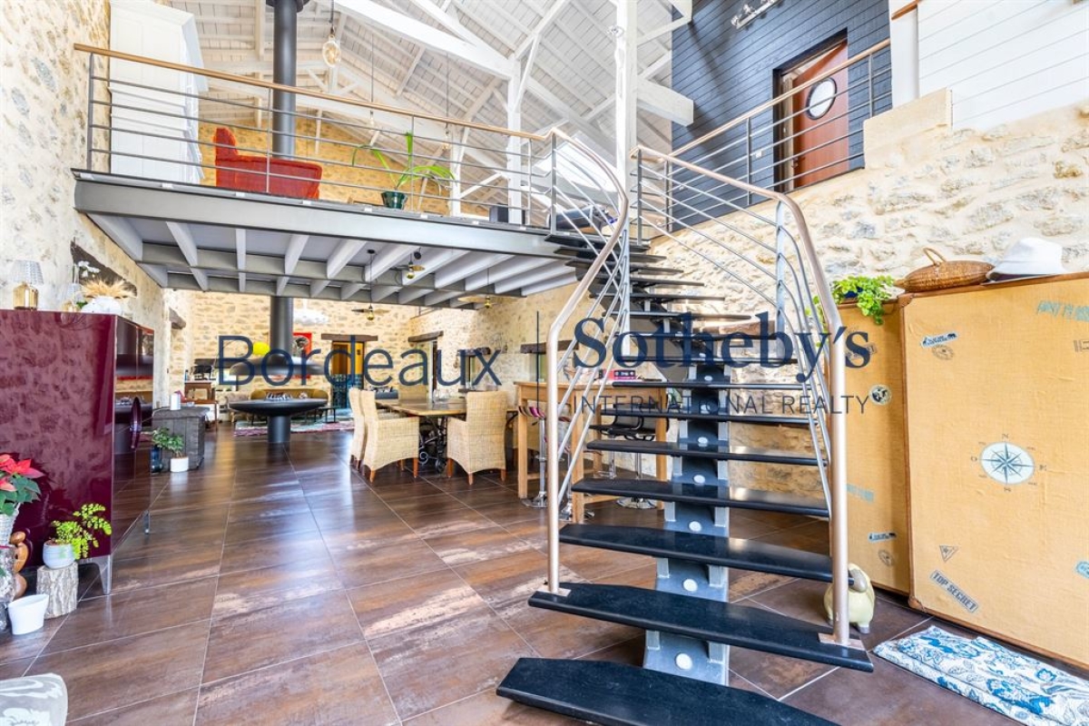 Maison de luxe à vendre à Bordeaux, 1 990 000 €, Photo 3