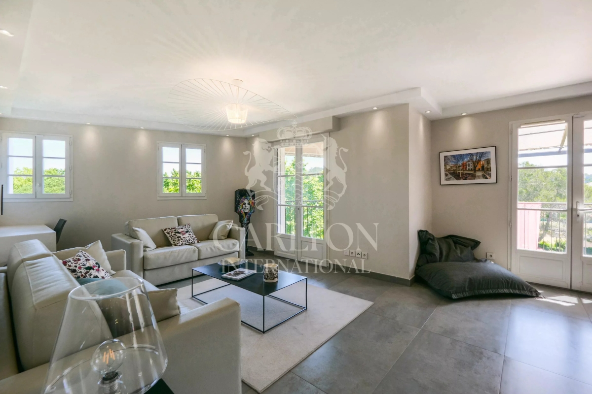 Luxury Apartment for sale in Saint-Tropez, 2 450 000 €, Photo 5
