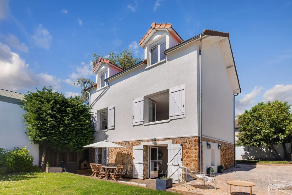 Maison de luxe à vendre à Vaucresson, 1 300 000 €, Photo 1
