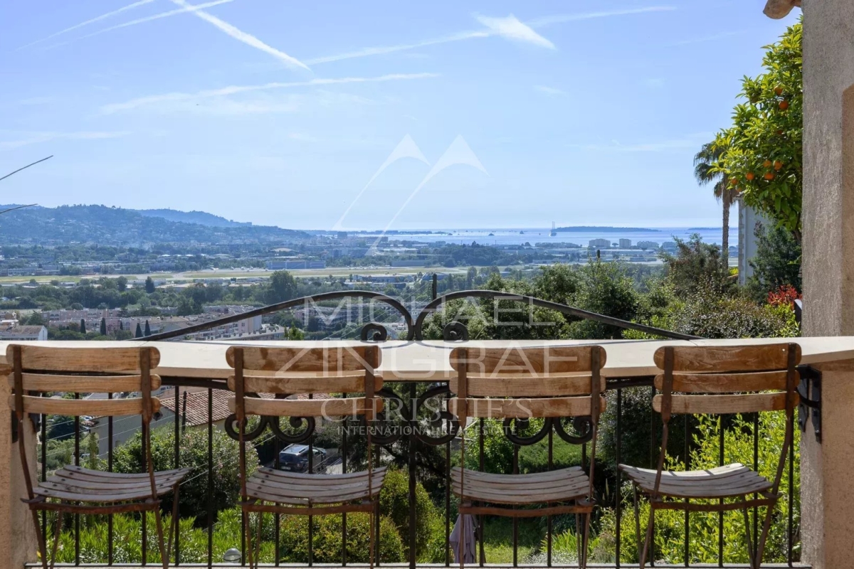 Maison de luxe à vendre à Mandelieu-la-Napoule, 1 990 000 €, Photo 1