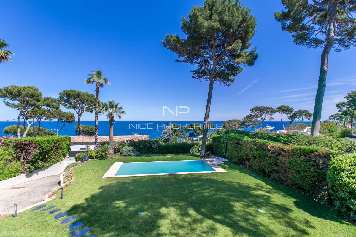 Luxury House for sale in Cap d'Antibes, 3 250 000 €, Photo 1