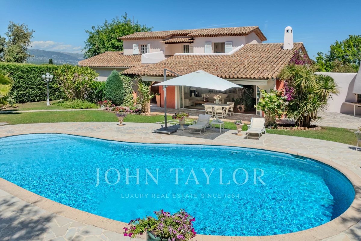 Luxury House for sale in Le Rouret, 2 040 000 €, Photo 2