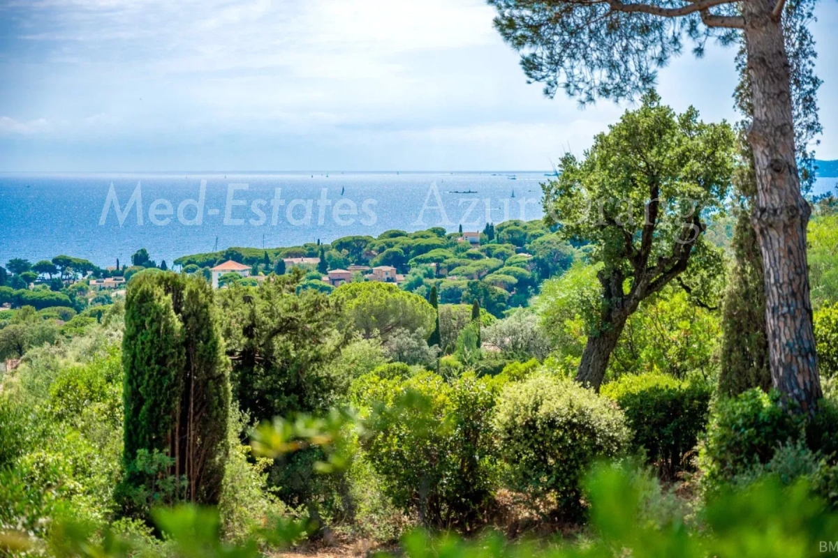 Maison de luxe à vendre à Les Issambres, 1 880 000 €, Photo 3