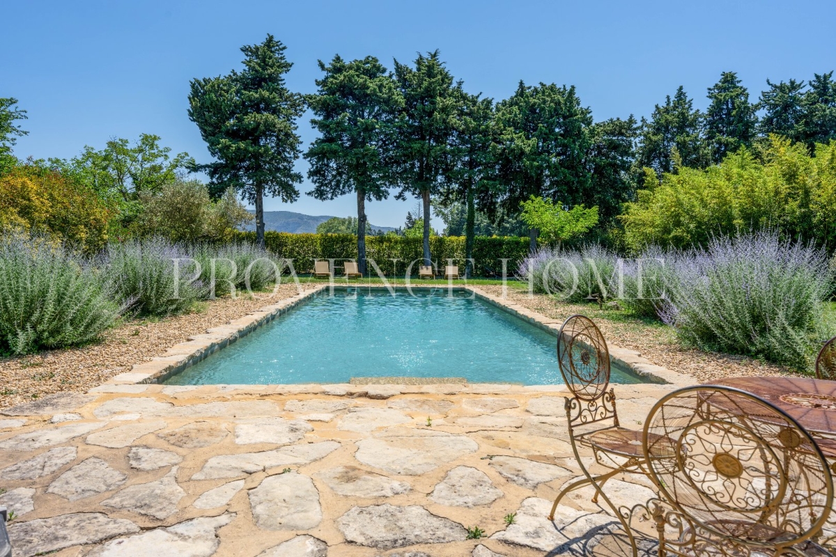 Maison de luxe à vendre à Robion, 1 580 000 €, Photo 4