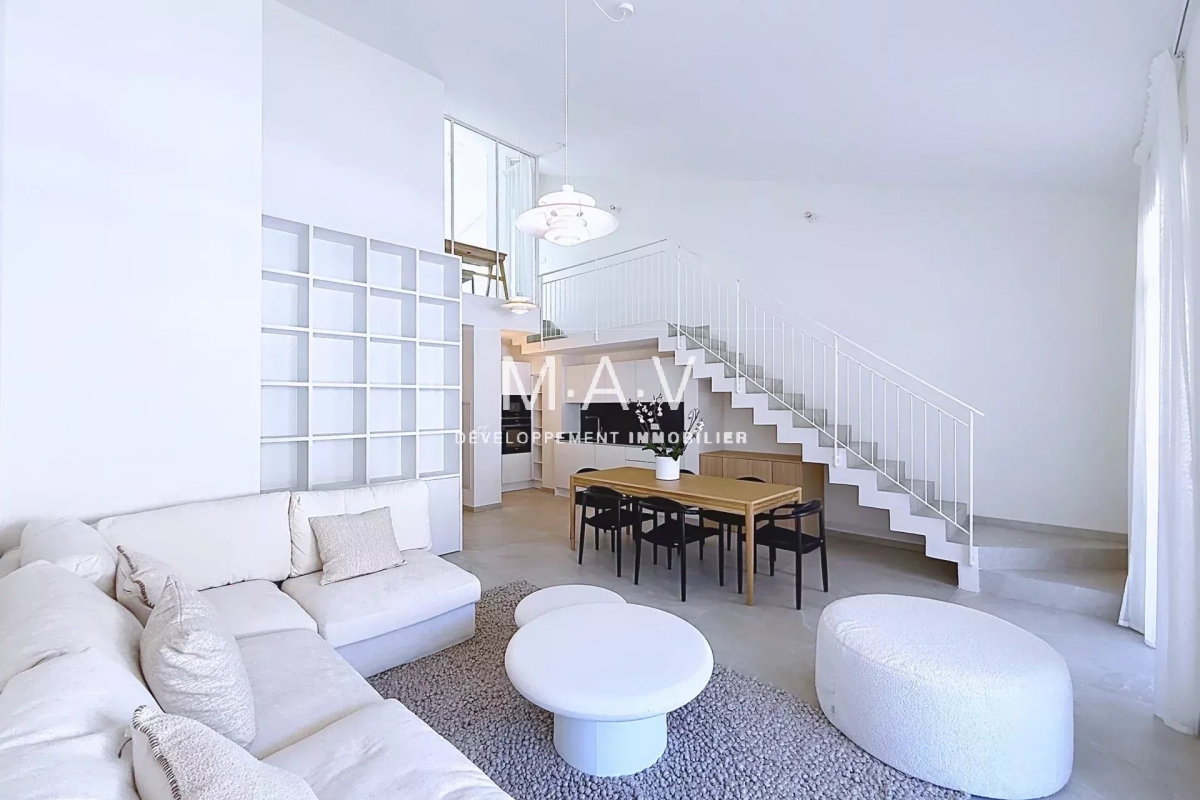 Luxury Apartment for sale in Nice, 910 000 €, Photo 1