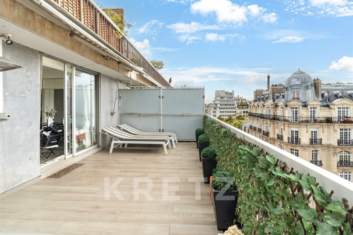 Luxury Apartment for sale in Paris 16Ème, 1 450 000 €, Photo 3