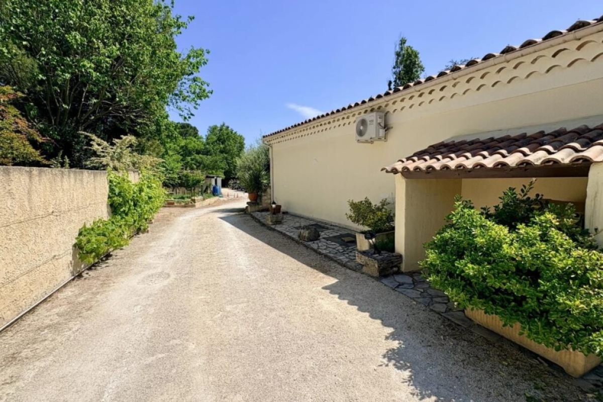 Maison de luxe à vendre à Vedène, 598 000 €, Photo 5