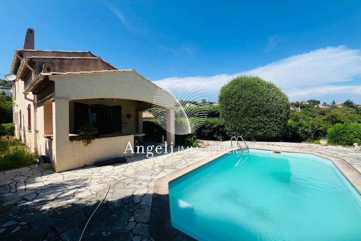 Maison de luxe à vendre à Saint-Aygulf, 700 000 €, Photo 7