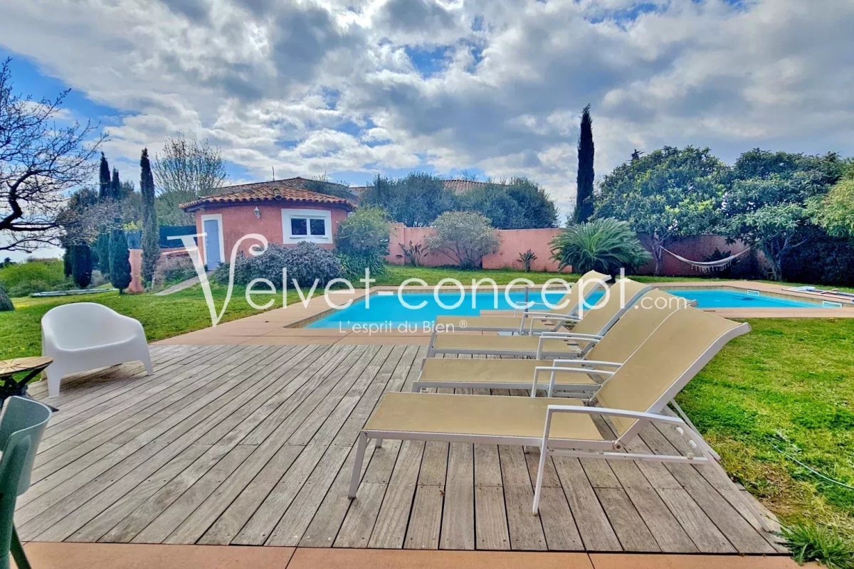 Maison de luxe à vendre à Cagnes-sur-Mer, 1 250 000 €, Photo 3