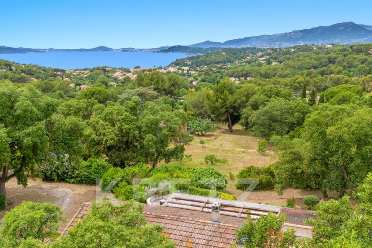 Maison de luxe à vendre à Le Pradet, 820 000 €, Photo 4