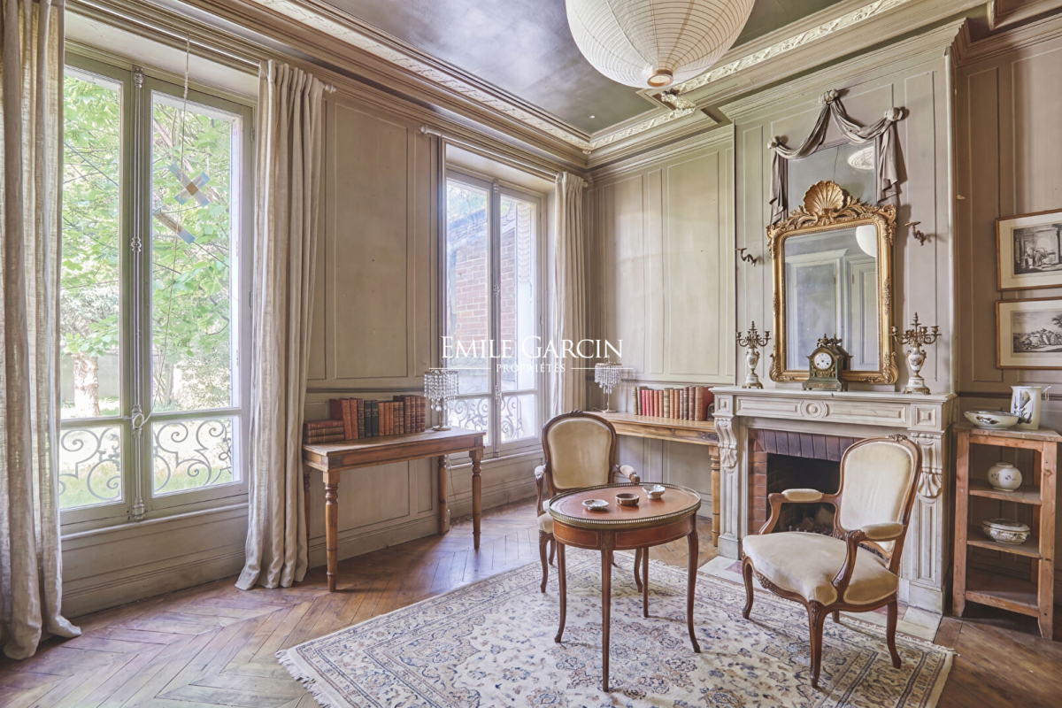 Maison de luxe à vendre à Saint-Denis, 1 160 000 €, Photo 2