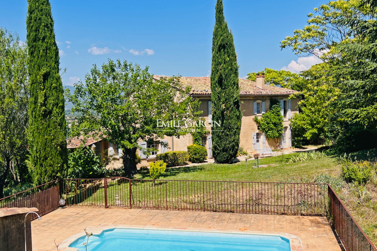 Maison de luxe à vendre à Apt, 680 000 €, Photo 3