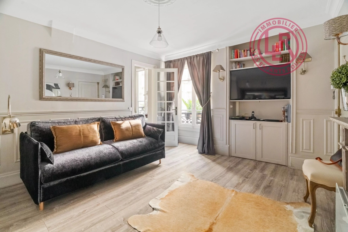 Appartement de luxe à vendre à Paris 7Ème, 350 000 €, Photo 1