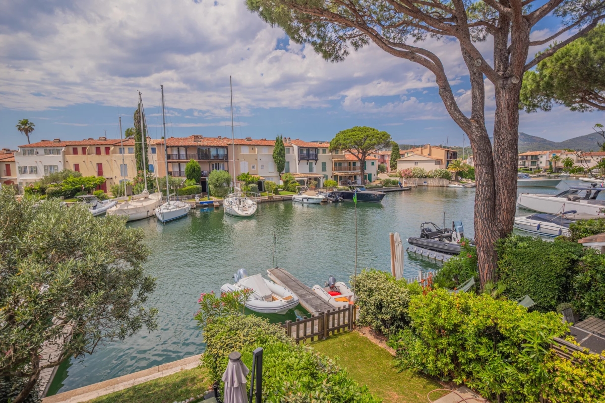 Luxury House for sale in Grimaud, 1 395 000 €, Photo 1