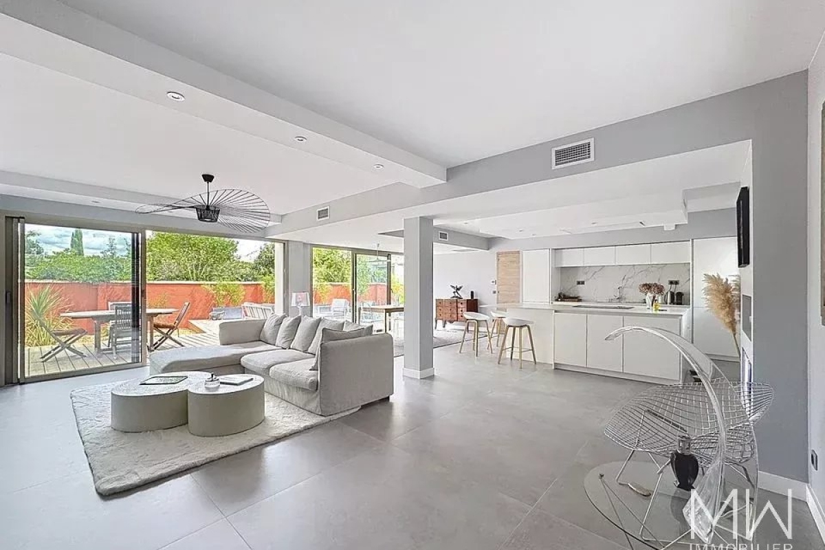 Maison de luxe à vendre à Bordeaux, 1 200 000 €, Photo 1