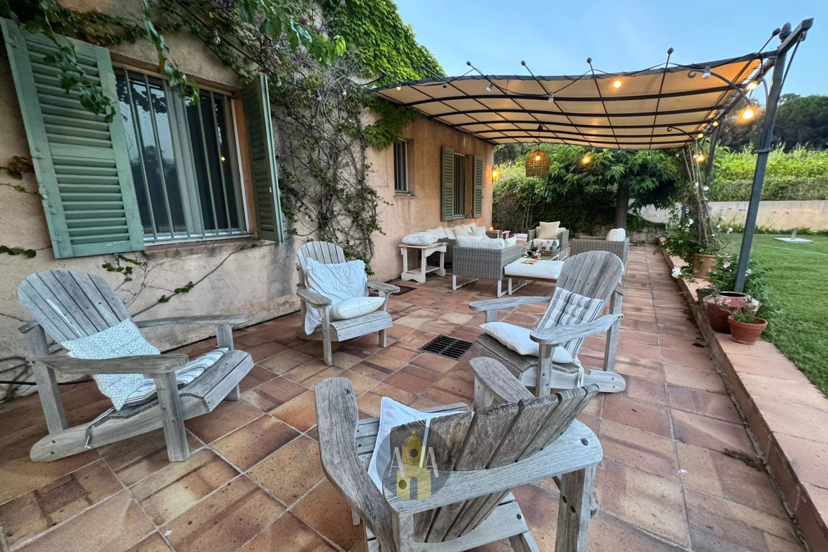 Maison de luxe à vendre à Saint-Tropez, 3 895 000 €, Photo 2
