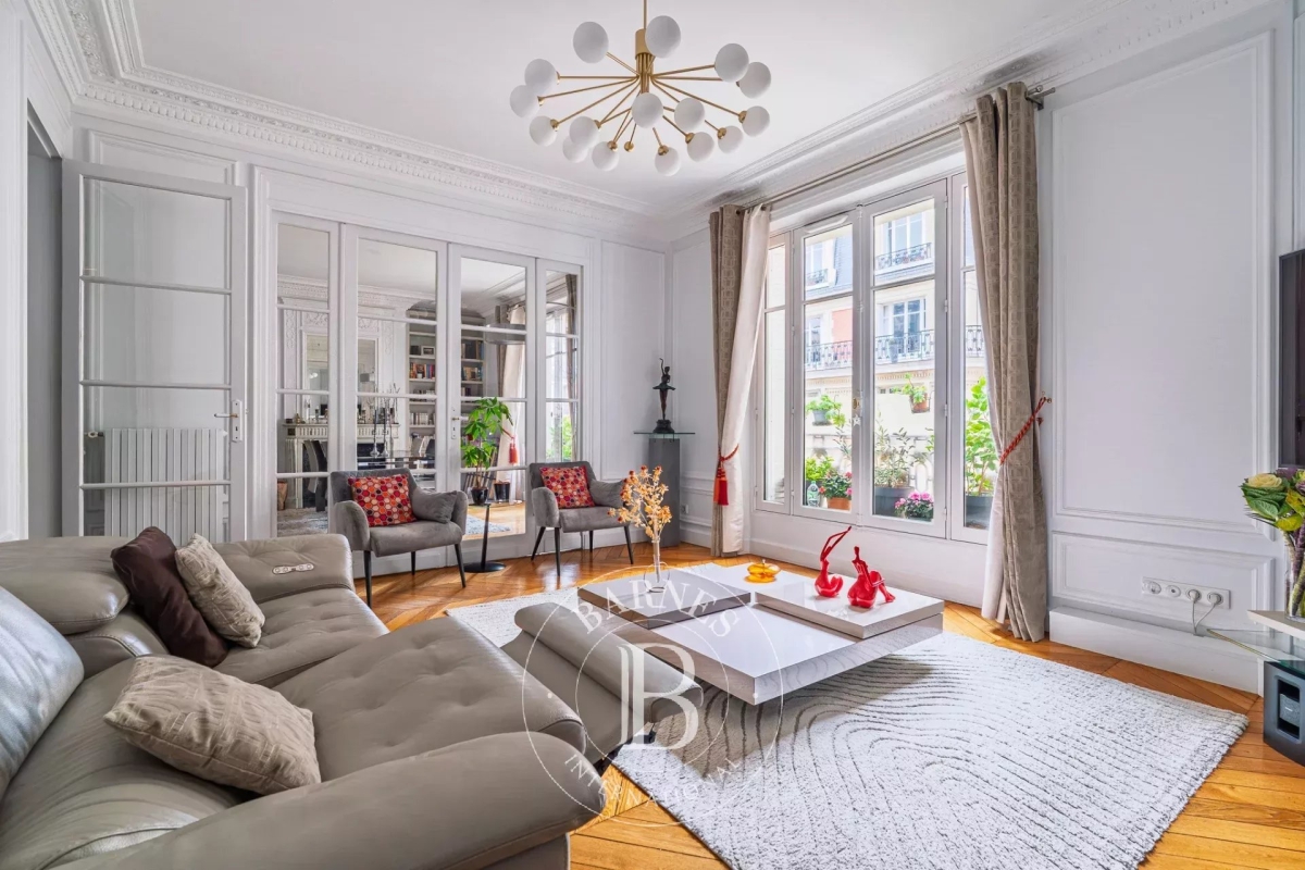 Appartement de luxe à vendre à Neuilly-sur-Seine, 1 460 000 €, Photo 2