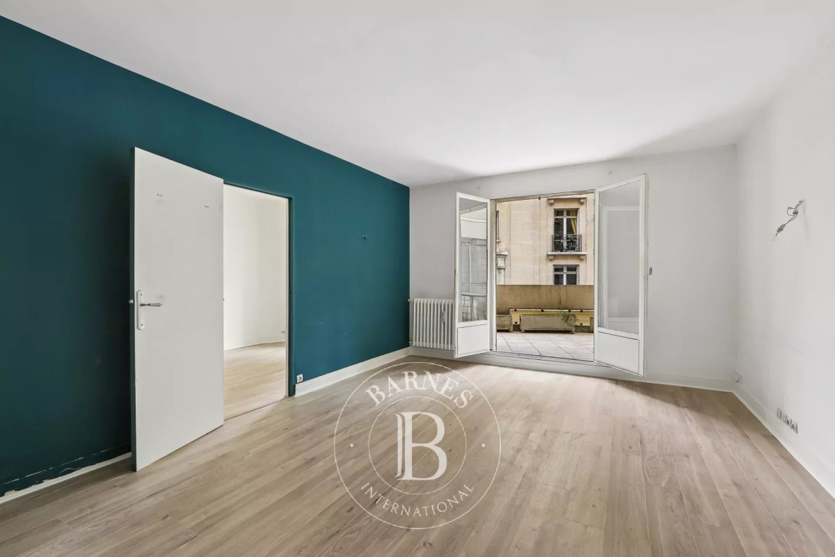 Appartement de luxe à vendre à Paris 7ème, 1 090 000 €, Photo 2