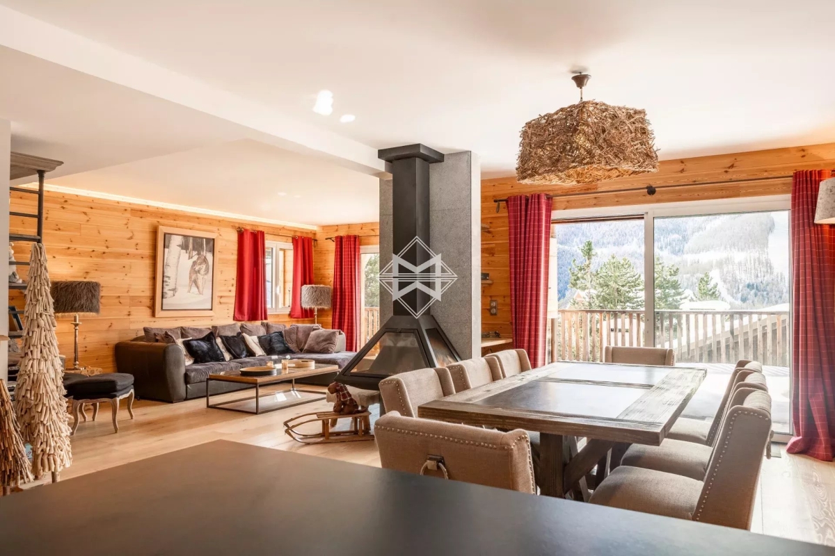 Maison de luxe à vendre à Auron, 2 490 000 €, Photo 3