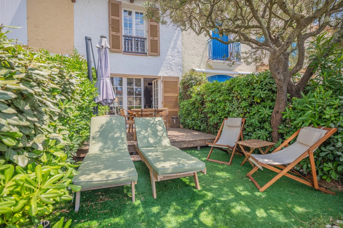 Luxury House for sale in Grimaud, 1 395 000 €, Photo 3
