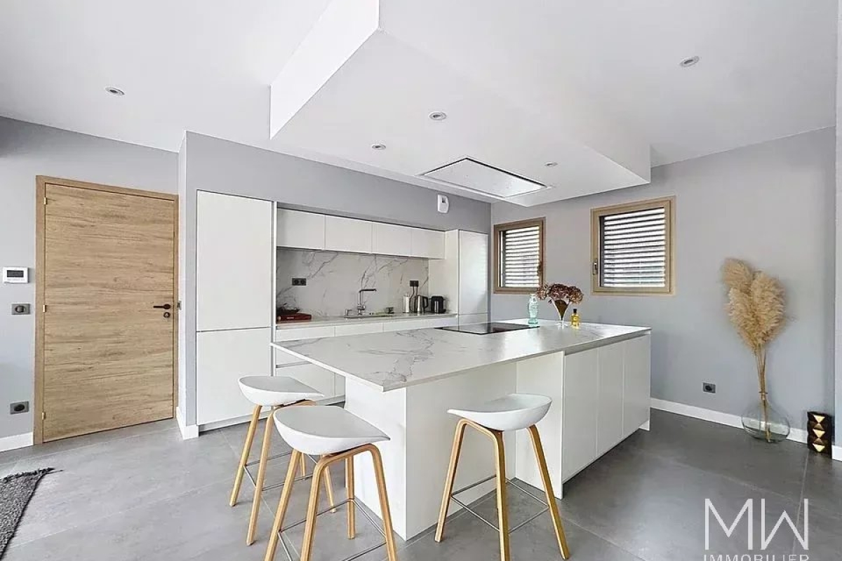 Maison de luxe à vendre à Bordeaux, 1 200 000 €, Photo 4