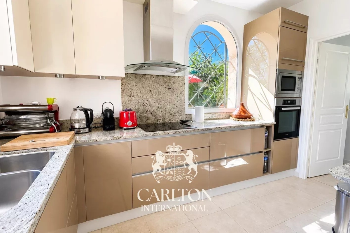 Maison de luxe à vendre à Saint-Paul-de-Vence, 1 420 000 €, Photo 6