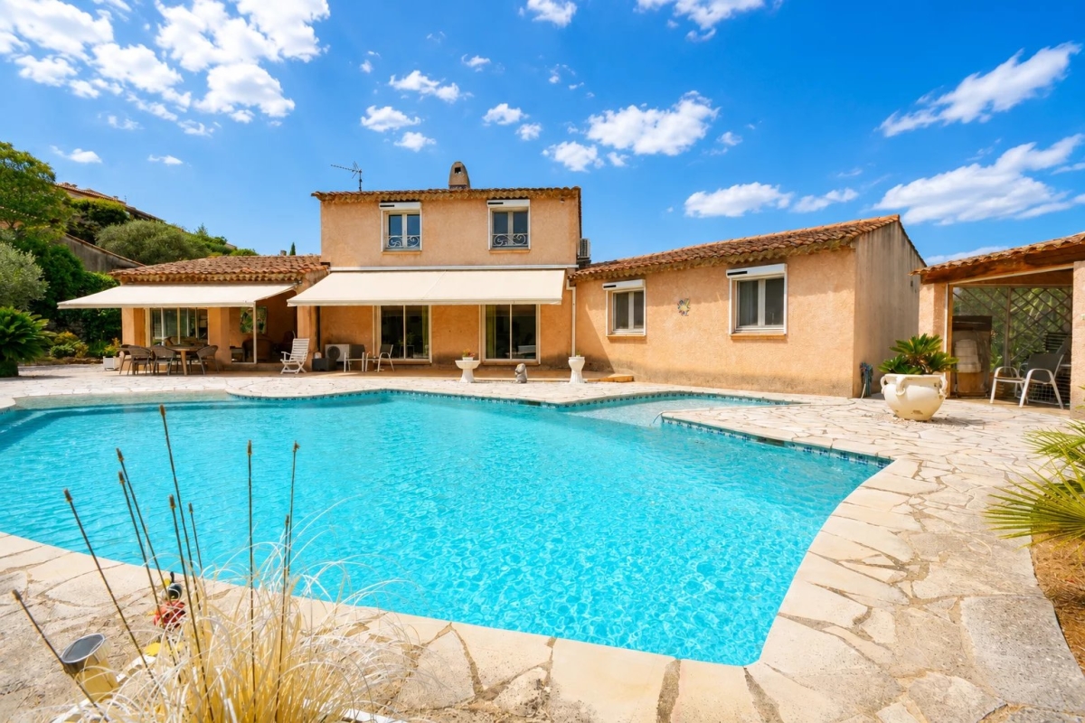 Luxury House for sale in Valbonne, 750 000 €, Photo 7