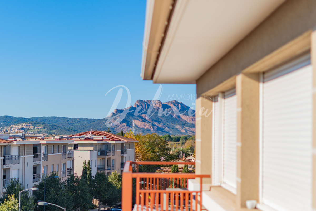 Appartement de luxe à vendre à Puget-sur-Argens, 285 000 €, Photo 1