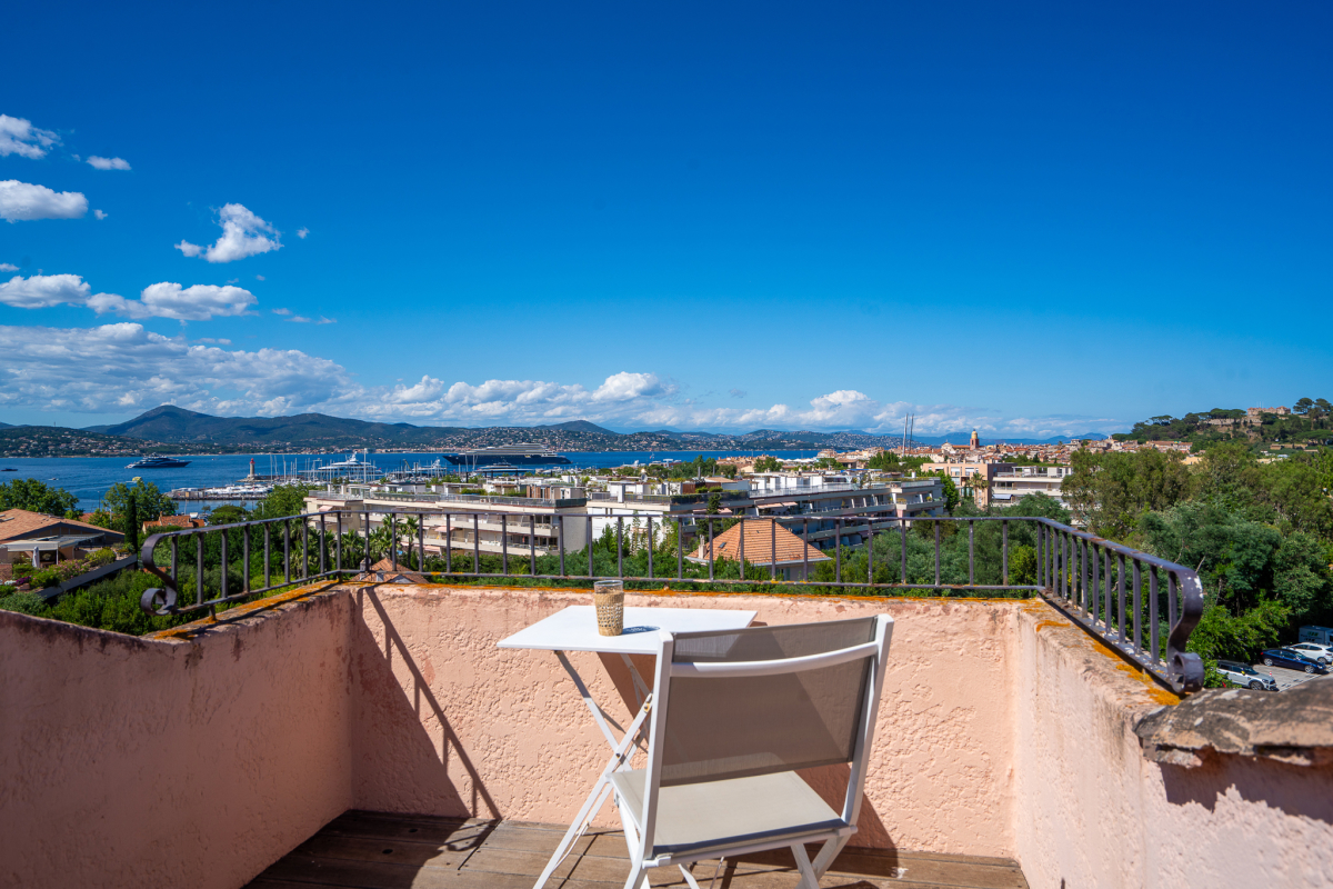 Appartement de luxe à vendre à Saint-Tropez, 890 000 €, Photo 1