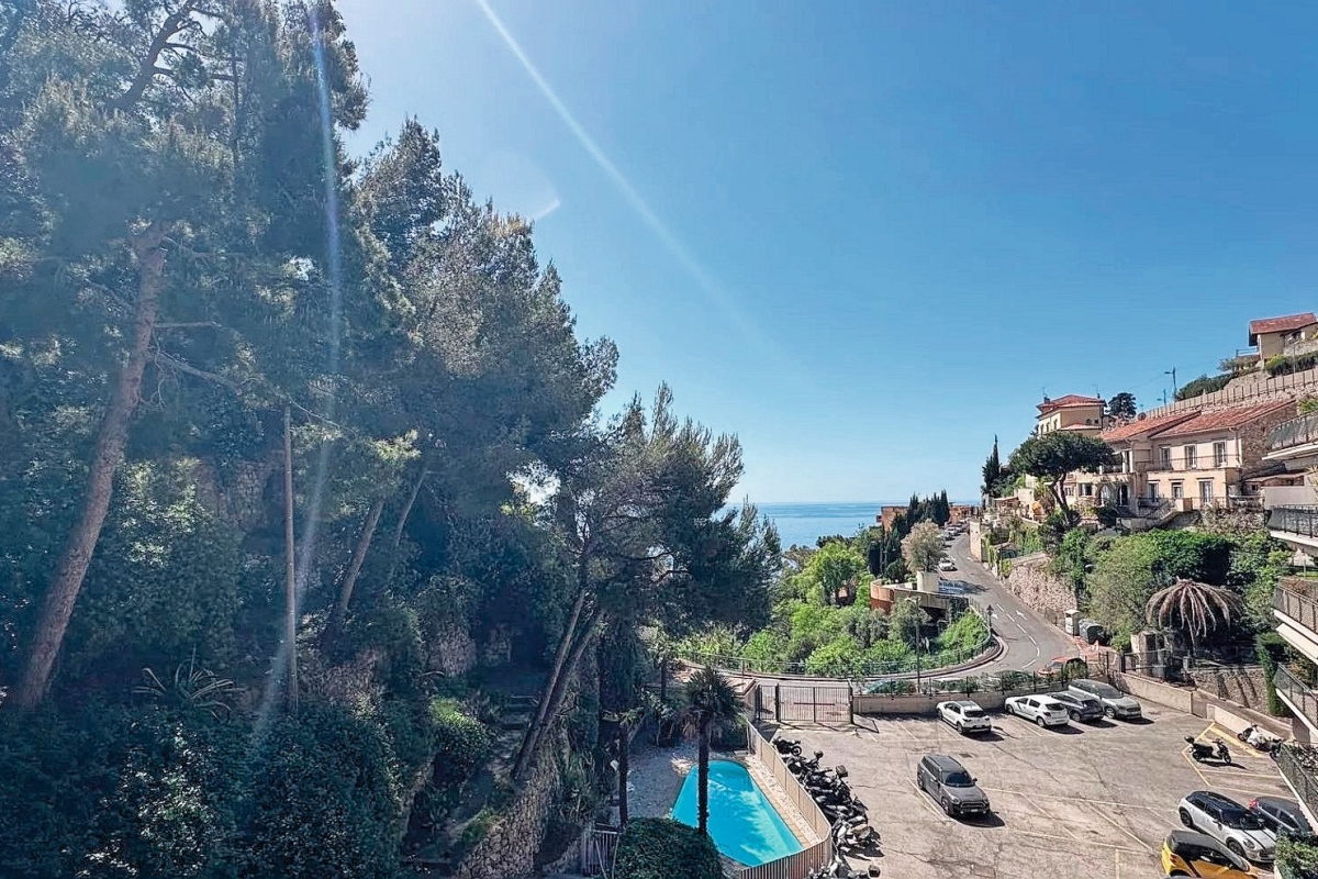 Luxury Apartment for sale in Roquebrune-Cap-Martin, 559 000 €, Photo 1