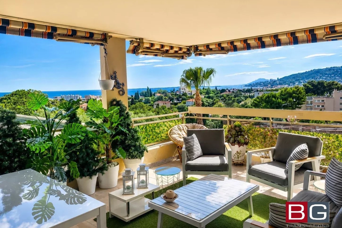 Appartement de luxe à vendre à Antibes, 892 500 €, Photo 1