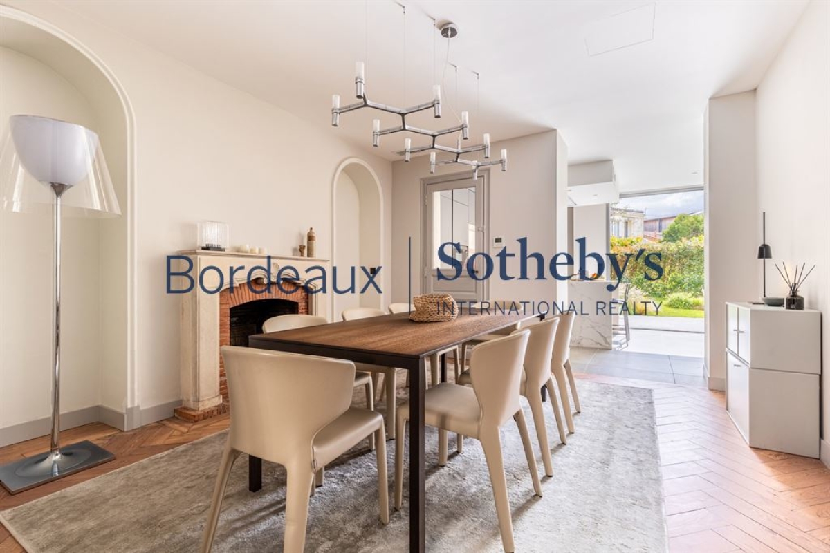 Maison de luxe à vendre à Bordeaux, 1 025 000 €, Photo 2