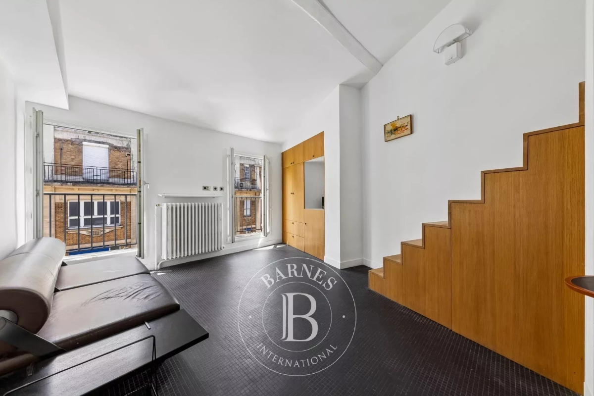 Luxury Apartment for sale in Paris 6Ème, 420 000 €, Photo 2
