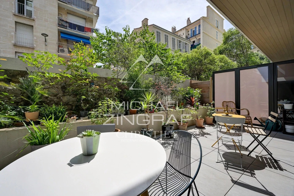 Luxury Apartment for sale in Marseille 7ème, 595 000 €, Photo 3