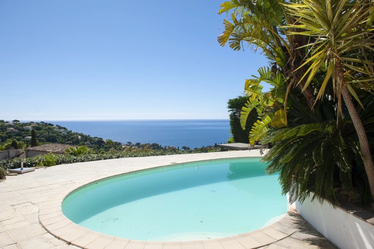 Maison de luxe à vendre à Les Issambres, 1 390 000 €, Photo 3