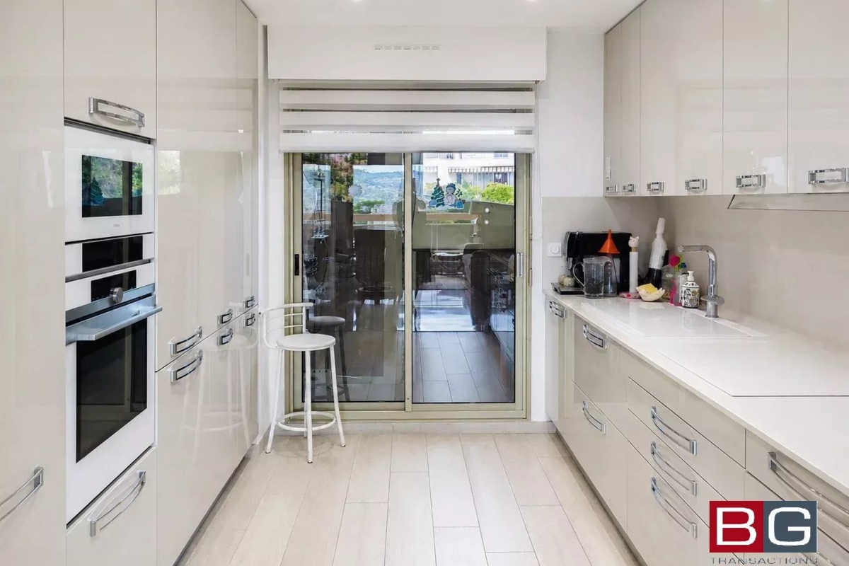 Appartement de luxe à vendre à Antibes, 892 500 €, Photo 4