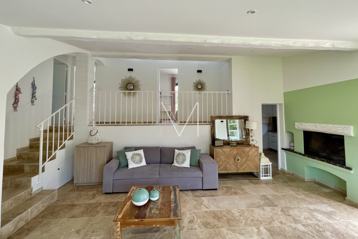 Luxury House for sale in Le Plan-de-La-Tour, 895 000 €, Photo 6