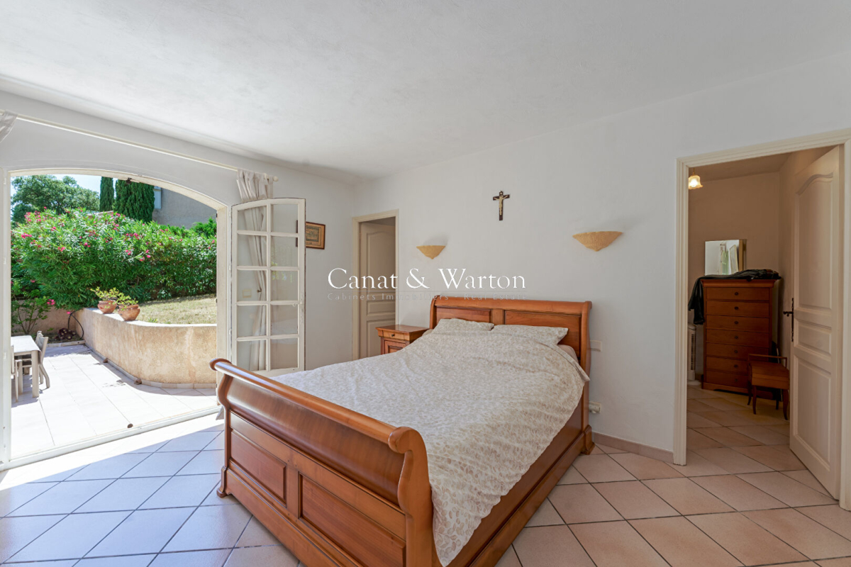 Maison de luxe à vendre à Saint-Aygulf, 980 000 €, Photo 7